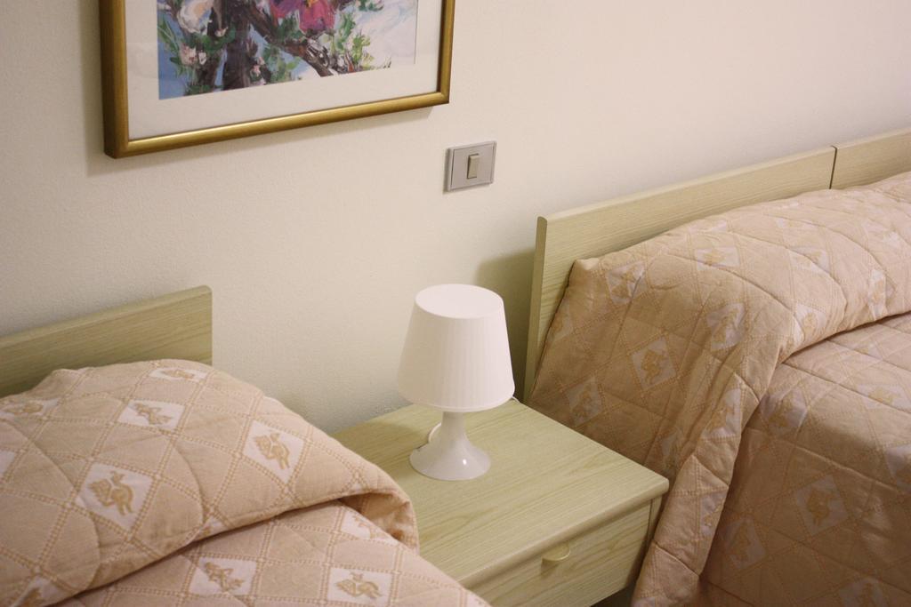 Hotel La Pineta Arborea Δωμάτιο φωτογραφία